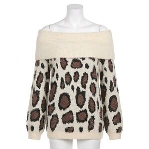 NEW UMGEE off-shoulder long sleeve sweater in cream